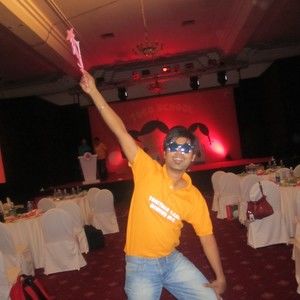 Meet your Posher, Giridhar